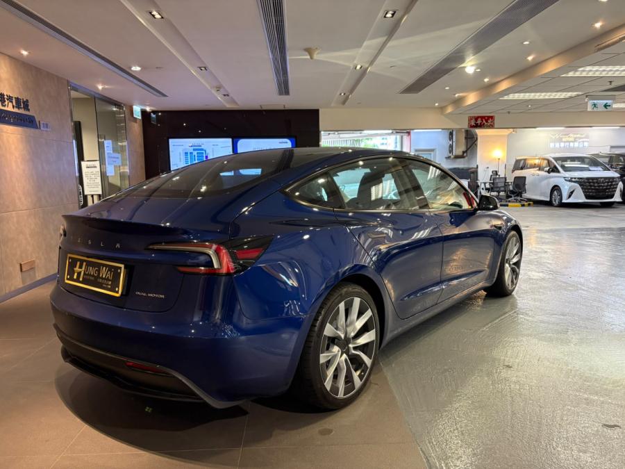 Model 3 AWD - Image 2